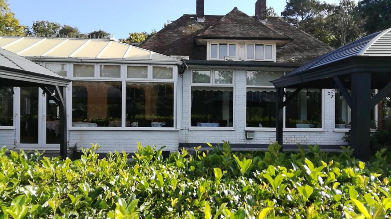 Many Worlds Meet - Eurostar, Wimbledon 30 Mins, Central London, Gatwick 15 Mins - Spacious, Sleeps Up To 16 Plus Cot - Free Wifi, Parking - Next To Lloyd Park, Great For Families, Walkers, Relocators - Ideal For Contractors London Borough of London Borough of Croydon Exteriör bild